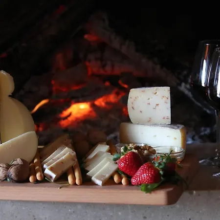 La Cascina Nel Bosco Bed & Breakfast 3*